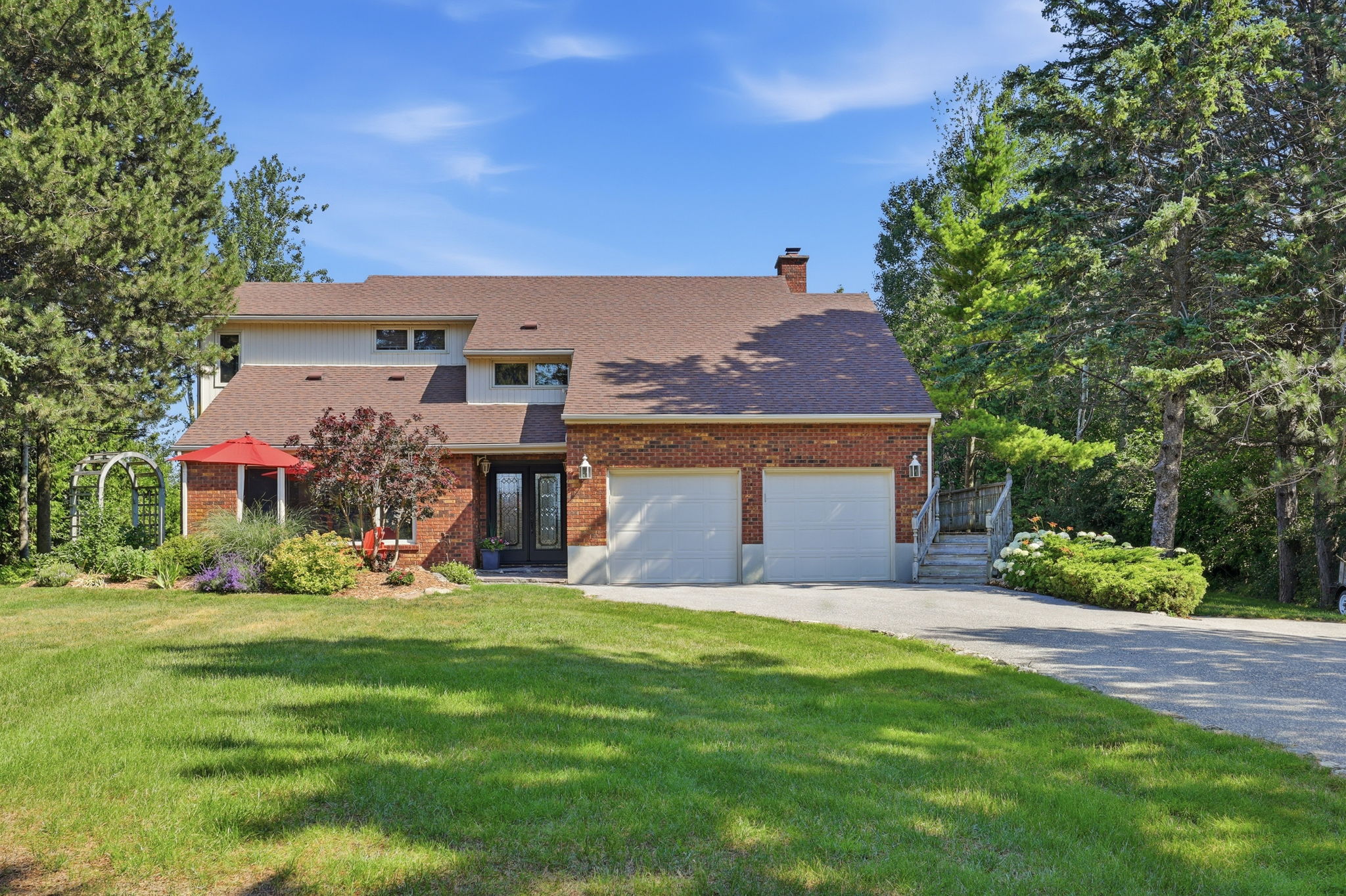 124 Bartlett Blvd